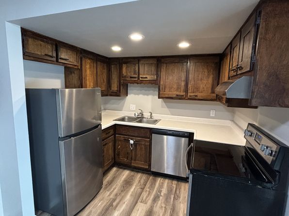 307 Elmead Ct APT 2009