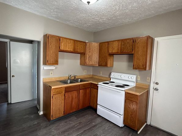 omaha-nebraska-75791680 picture