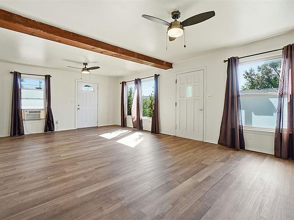 5th image of 213 Shell Blvd
