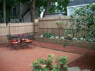 77 Baxter St, Boston, MA 02127