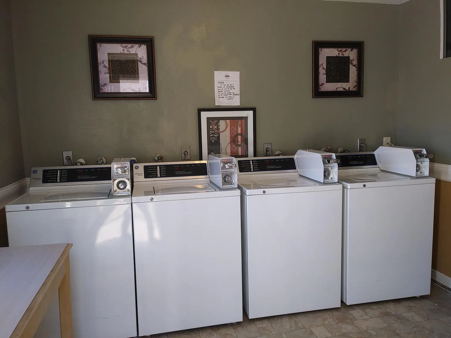 2 bed, 950 sqft, $1,190 — Photo 1