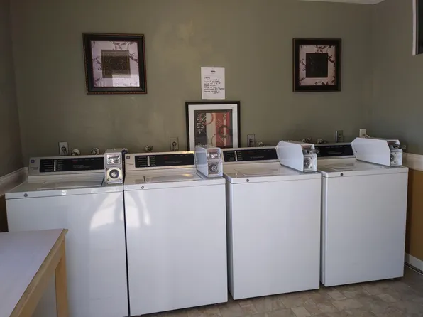 213 Anderson Ln, Shiloh, IL