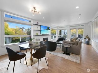 121 Lakeside Ave APT 201, Seattle, WA 98122