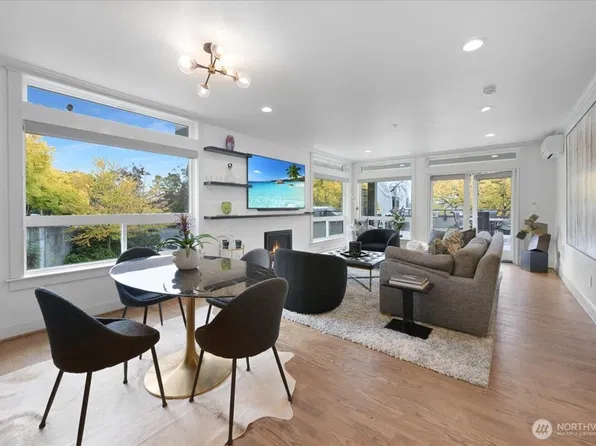 121 Lakeside Avenue #201, Seattle, WA 98122