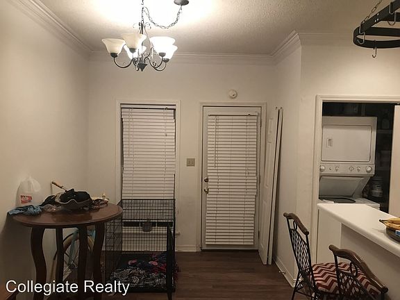 5th image of 1756 Jefferson Ave APT 111