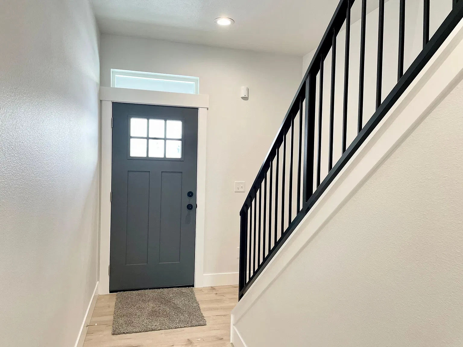 4525 N McCabe Ln — Photo 2