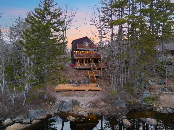 2 Sunshine Ln #59, West Hants, NS B0N 2T0