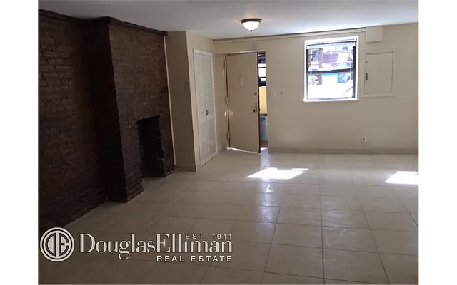 Rented by Douglas Elliman | media 35
