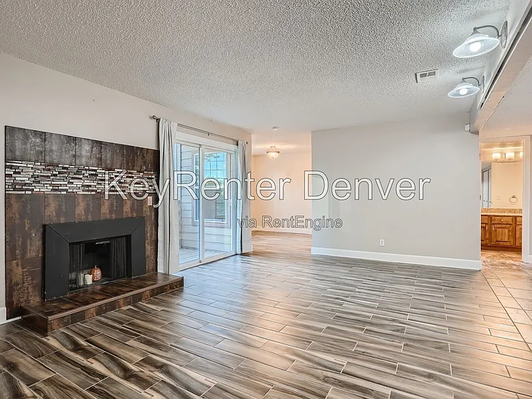7665 E Eastman Ave #201-C — Photo 7