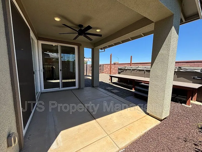 12086 Mircado Way — Photo 26