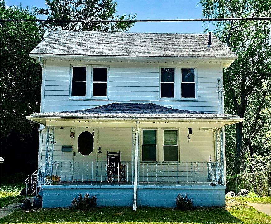 1st image of 819 Keeney St