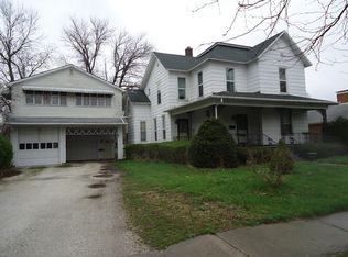 120 W Mulberry St, Watseka, IL 60970