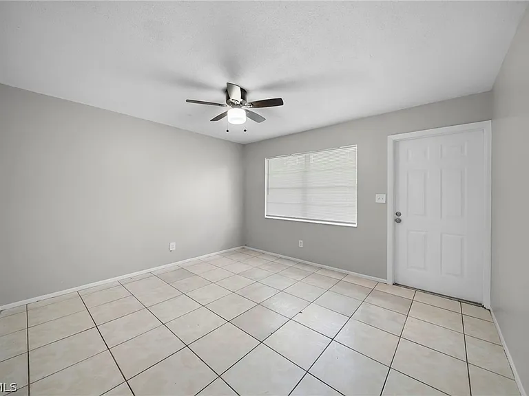 464 Carolina Ave #A — Photo 5