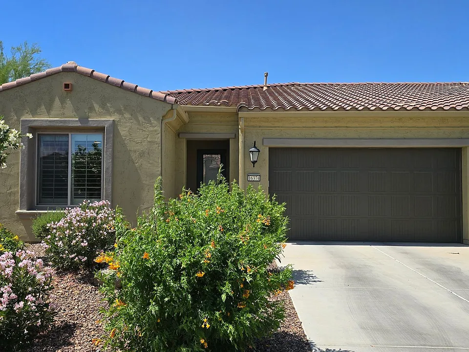 16374 W Amelia Dr