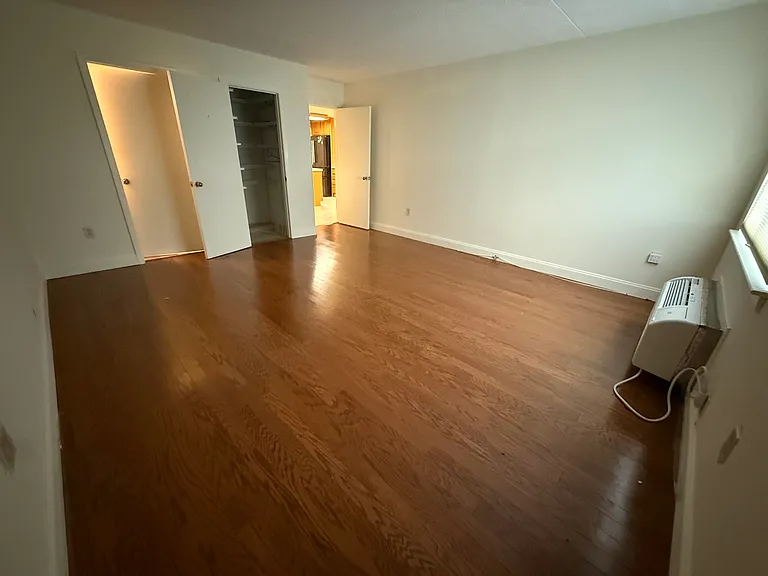 310 Lookout Ave #106 — Photo 19