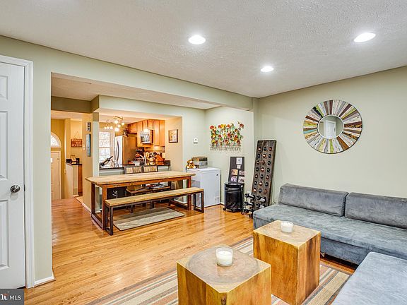 3rd image of 8631 Kenosha Ct