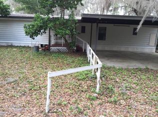 199 Clear Lake Rd, Crescent City, FL 32112