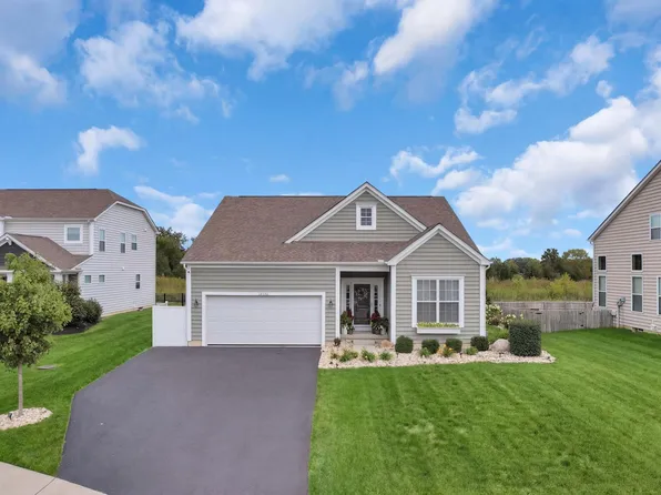 12482 Prairie View Dr NW, Pickerington, OH 43147