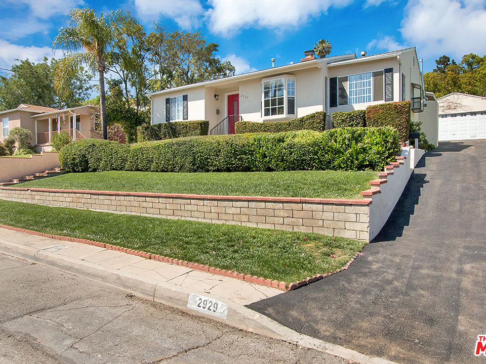 1st image of 2929 Santa Carlotta St