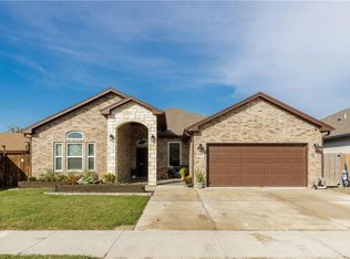 366 Oakdale Dr, Corpus Christi, TX 78418