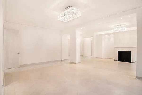 Rented by WAM Partners - William Moses Co. | media 68