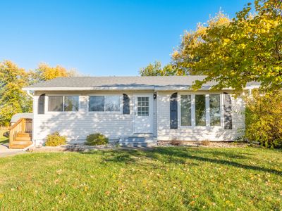 311 Camelot Dr, Washington, IL, 61571