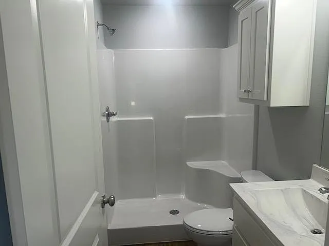 1 bathroom