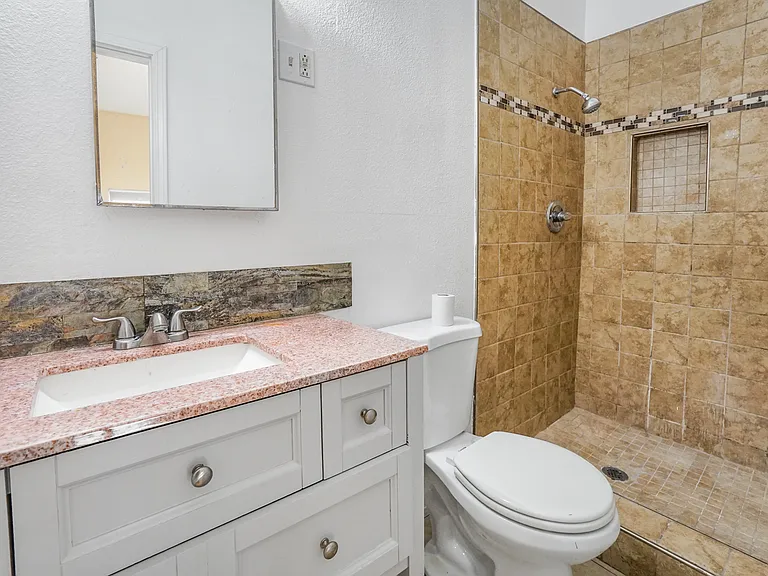 33140 Olive St — Photo 32