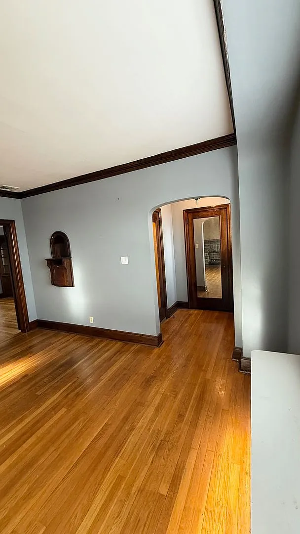 216-218 Bigham Street — Photo 4