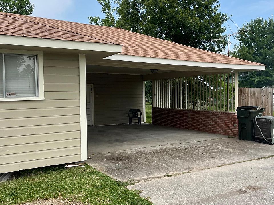 Carport