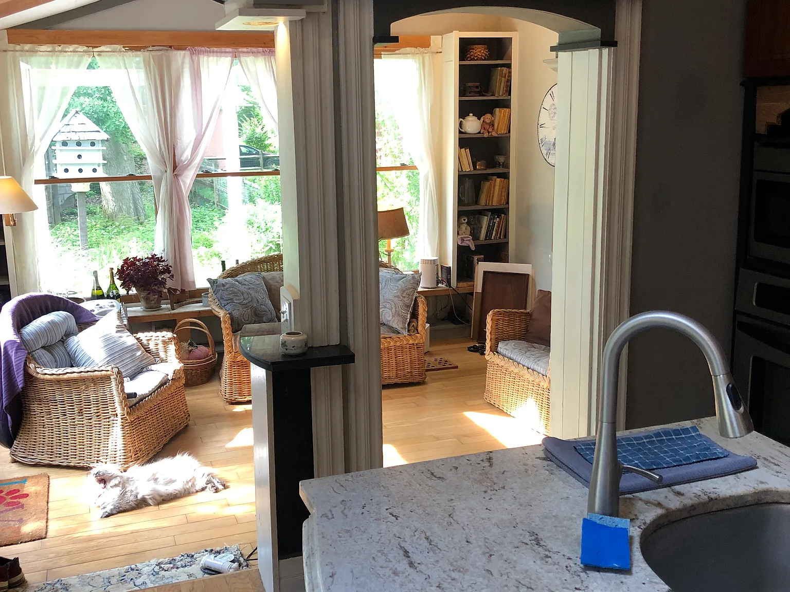 4 bed, 2.5 bath, 2330 sqft, $3,750 — Photo 4