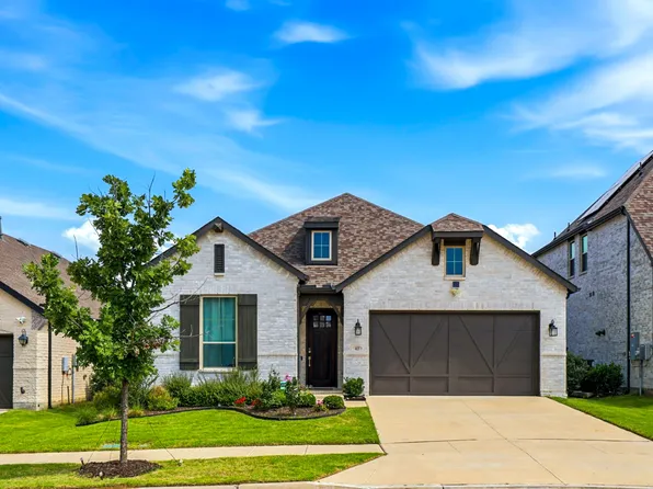 613 Oakmoss St, Aubrey, TX 76227