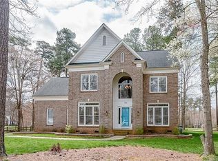 105 Lockerbie Ln, Mooresville, NC 28115
