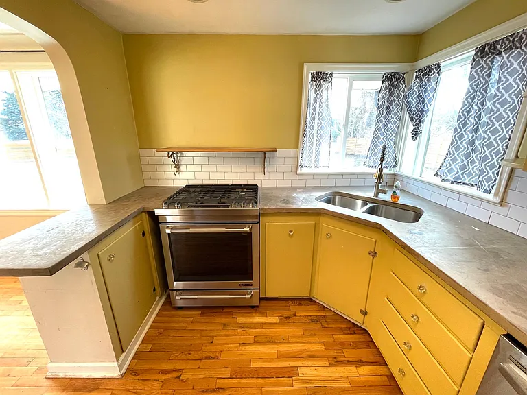 737 N Taft Hill Rd — Photo 19