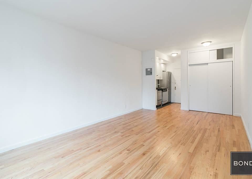 2nd image of 354 E 83rd St APT 4E
