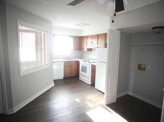 5th image of 34 Woodlawn Dr APT 6