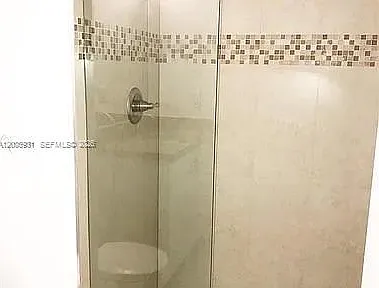 201 Lakeview Dr #204 — Photo 15