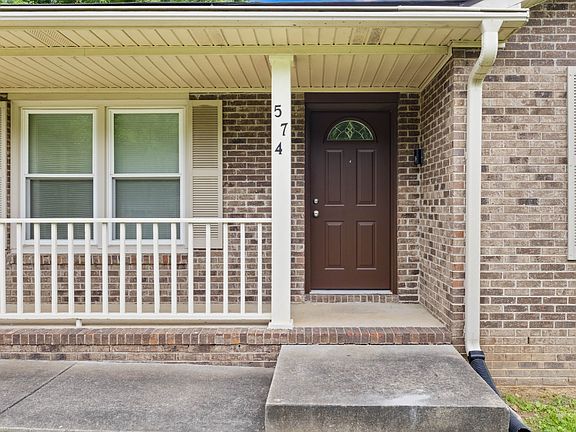 2nd image of 574 Anita Dr
