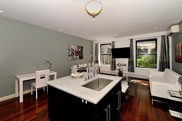 Rented by Atlas Real Estate New York | media 152