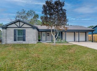 1503 Meadow Ln, Alvin, TX 77511