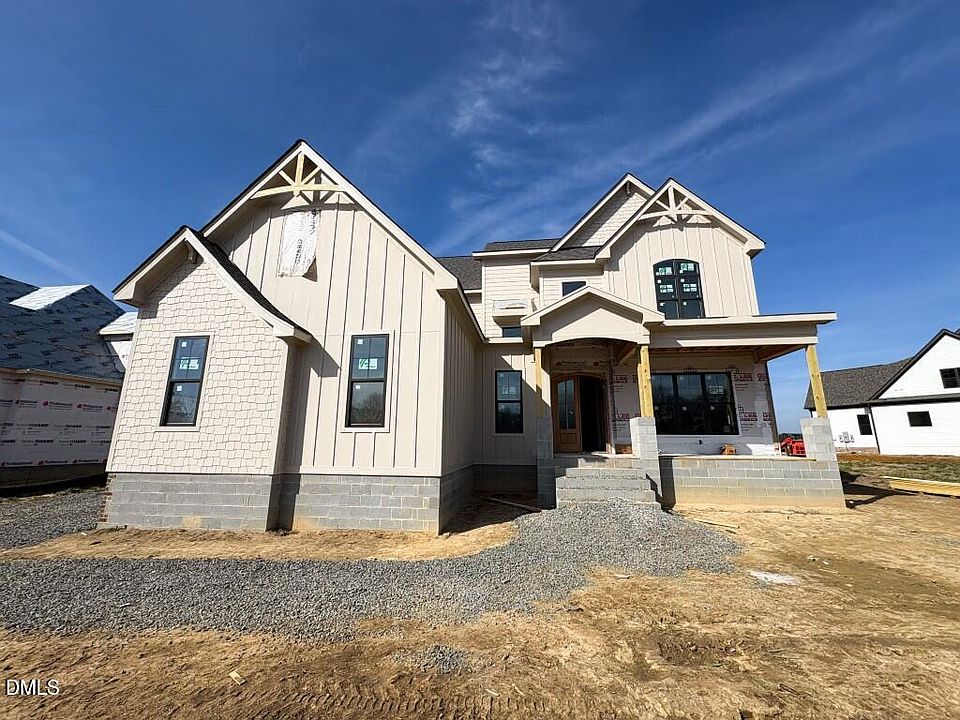 1st image of 5824 Carriage Gate Dr