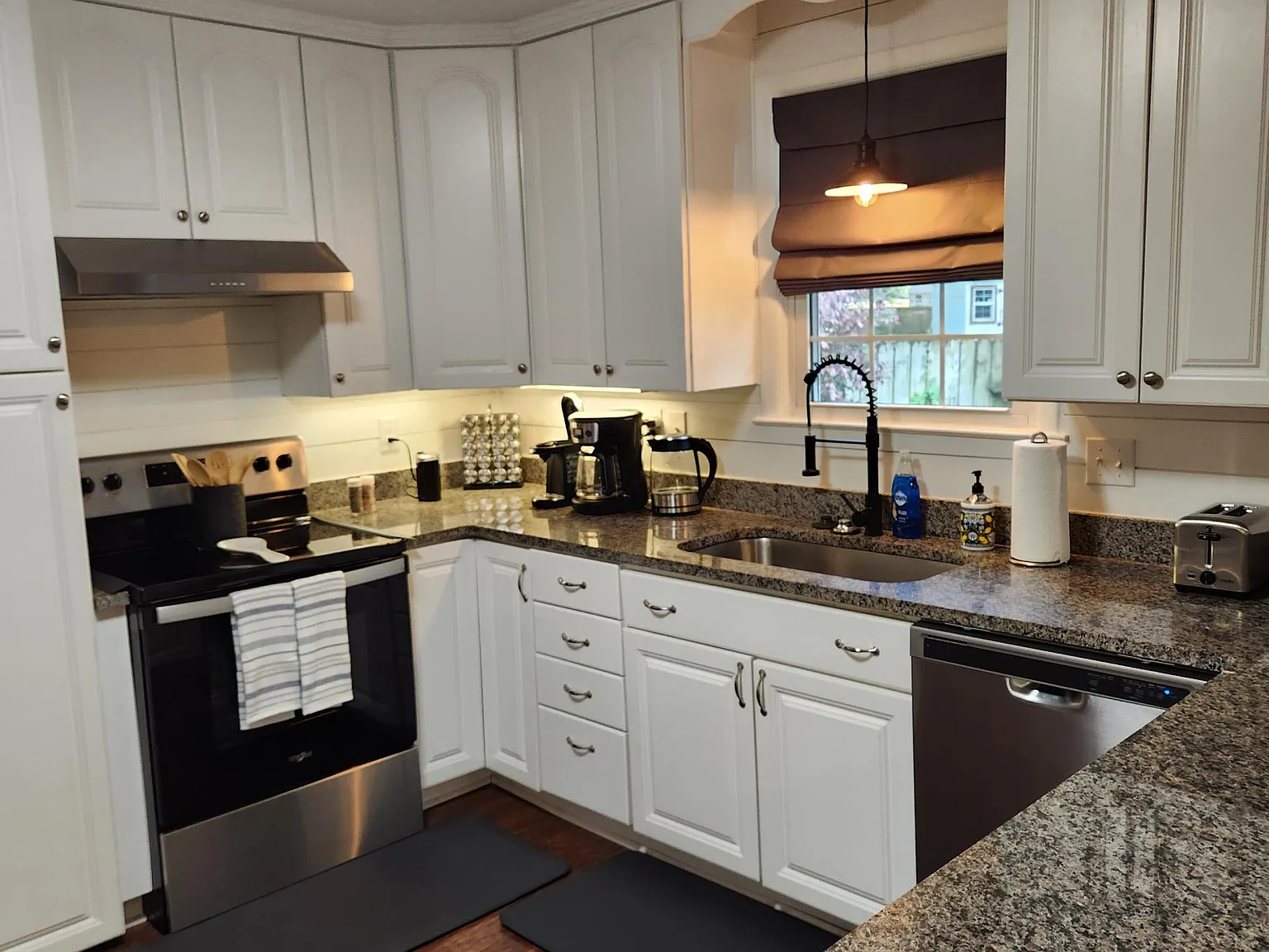 1379 Camp Rd — Photo 3