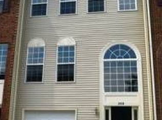 208 Chesterbrook Ct, Stafford, VA 22554
