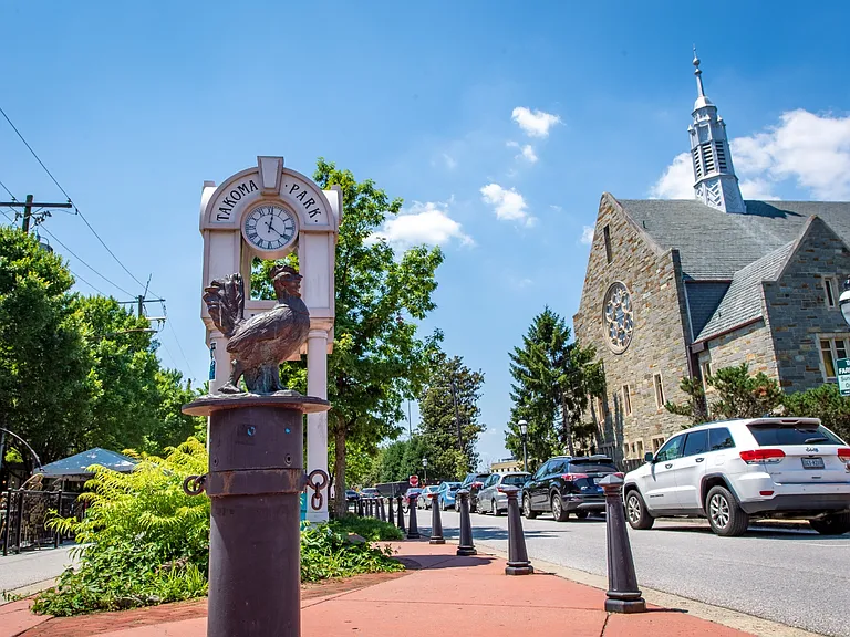 Takoma Central — Photo 35