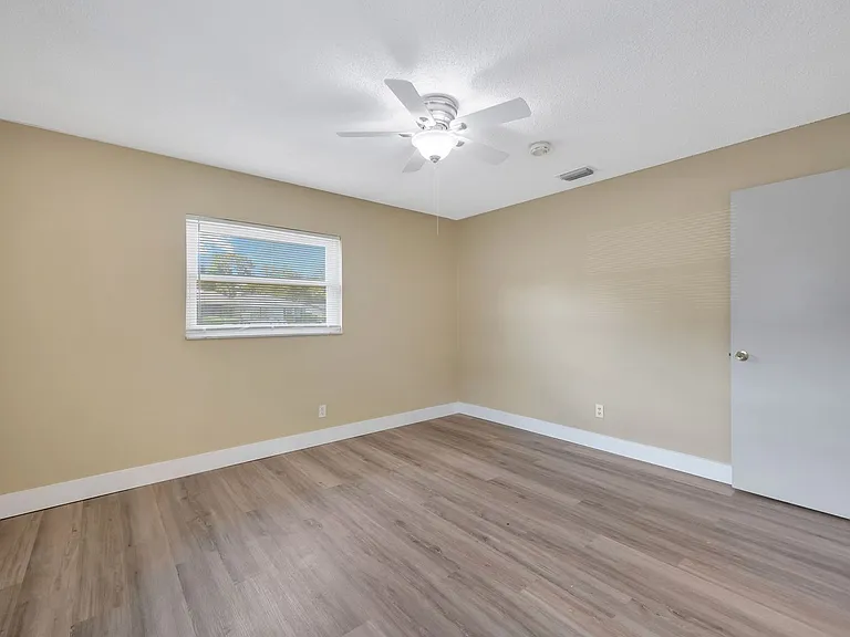 5840 Langston Dr — Photo 18