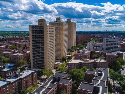 6636 Yellowstone Blvd APT 6K, Flushing, NY, 11375