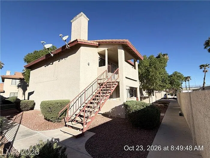 761 Rock Springs Dr #102