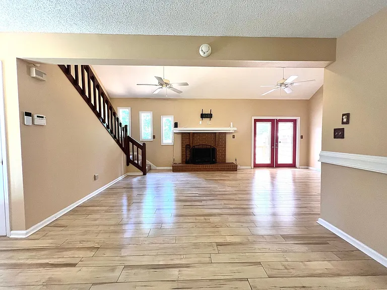 2475 Sunburst Pl — Photo 9