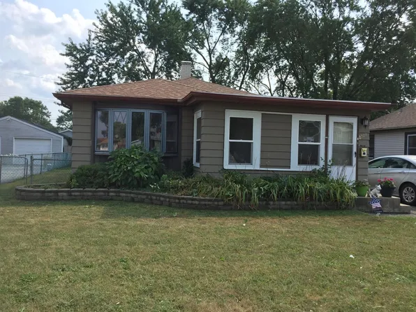 2704 Glenwood Ave, Highland, IN 46322