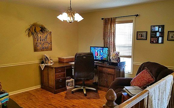 4th image of 1516 Buchanon Dr